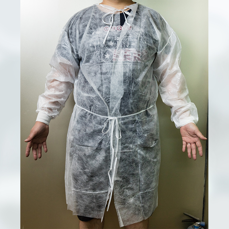 Non-woven protective gown (white) M